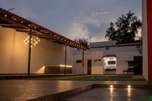 Proyecto arquitectónico — Mica Estudio